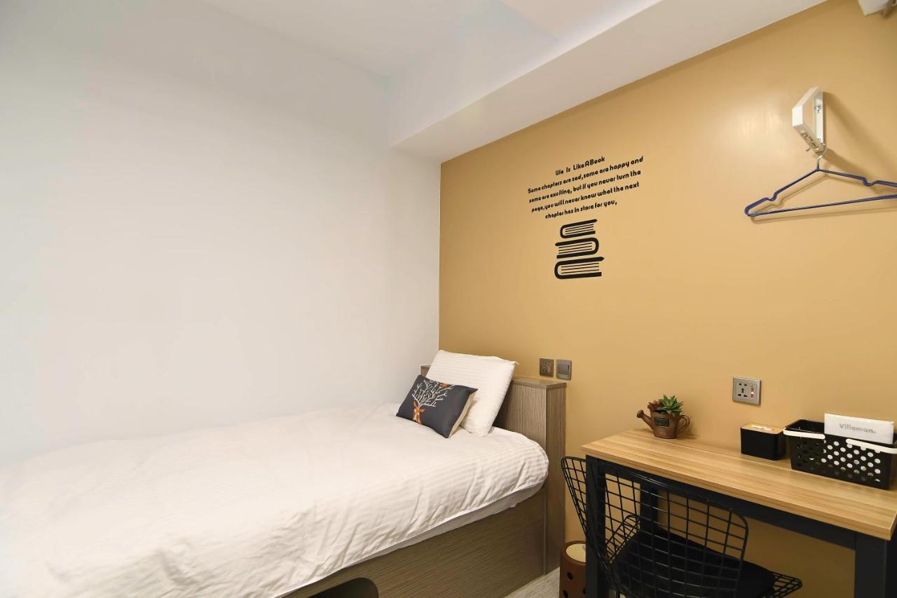 Flyinn Hostel Kaohsiung Bagian luar foto